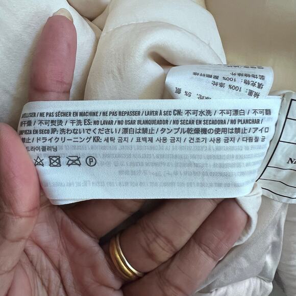 Abercrombie & Fitch Cream Puffer Jacket Soft Outdoor Women's Coat Size XL - Picture 3 of 8